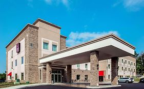 Comfort Suites Fishkill Near Interstate 84